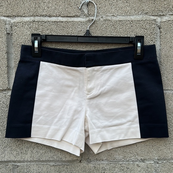 Club Monaco Navy & Cream Cotton Blend Liz Short - Picture 2 of 6